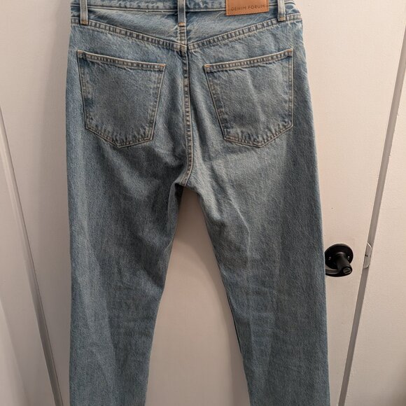 Aritzia Denim forum the 90's marlo high rise baggy - size 27. - Picture 4 of 5